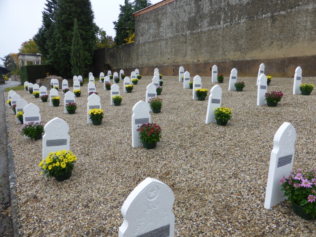 Lire la suite à propos de l’article 19 mai 2019 – Visite commentée du cimetière de Sainte-Foy-lès-Lyon